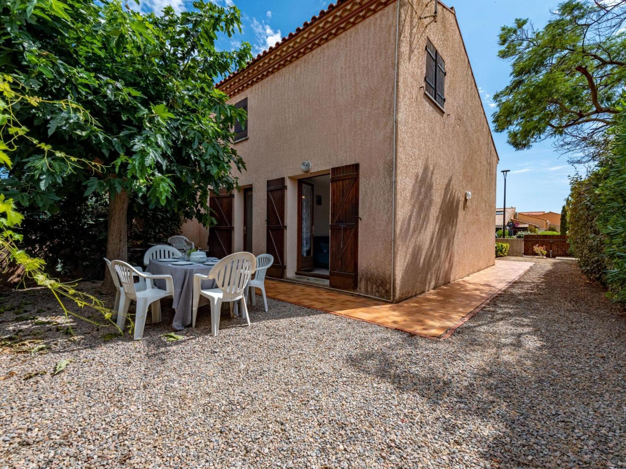 Holiday Home Hameau Des Tamarins-2 By Interhome Ле Баркарес Экстерьер фото