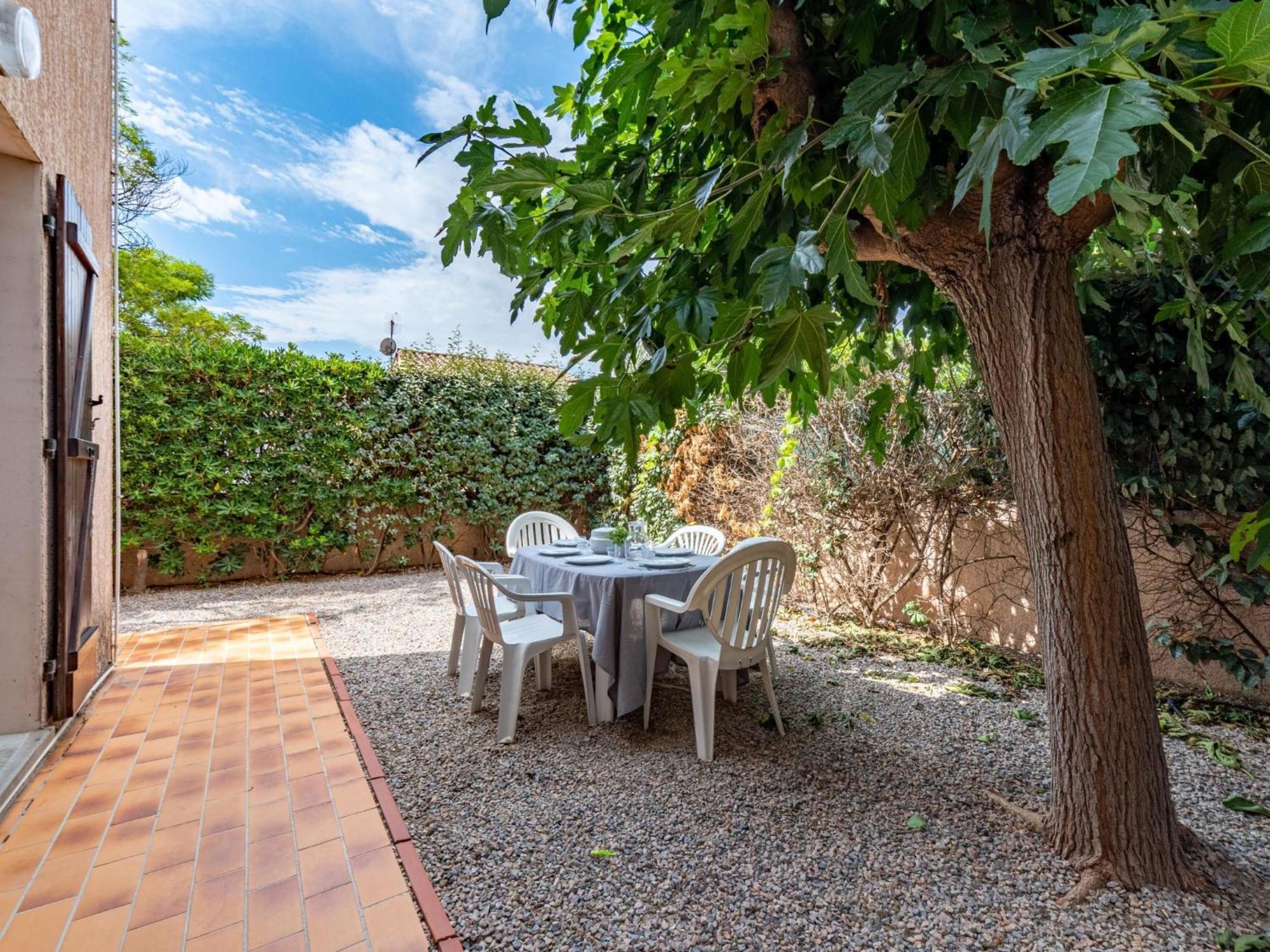 Holiday Home Hameau Des Tamarins-2 By Interhome Ле Баркарес Экстерьер фото
